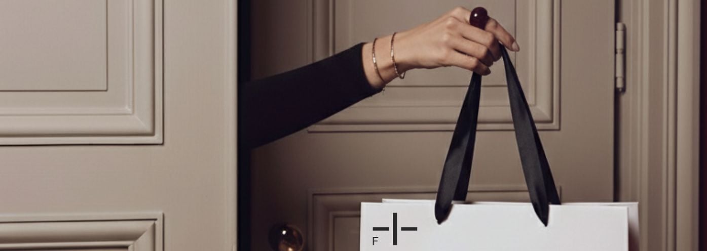 Cadeaux pour les femmes qui écrivent leurs propres fins heureuses. Pour la Journée de la Femme et au-delà