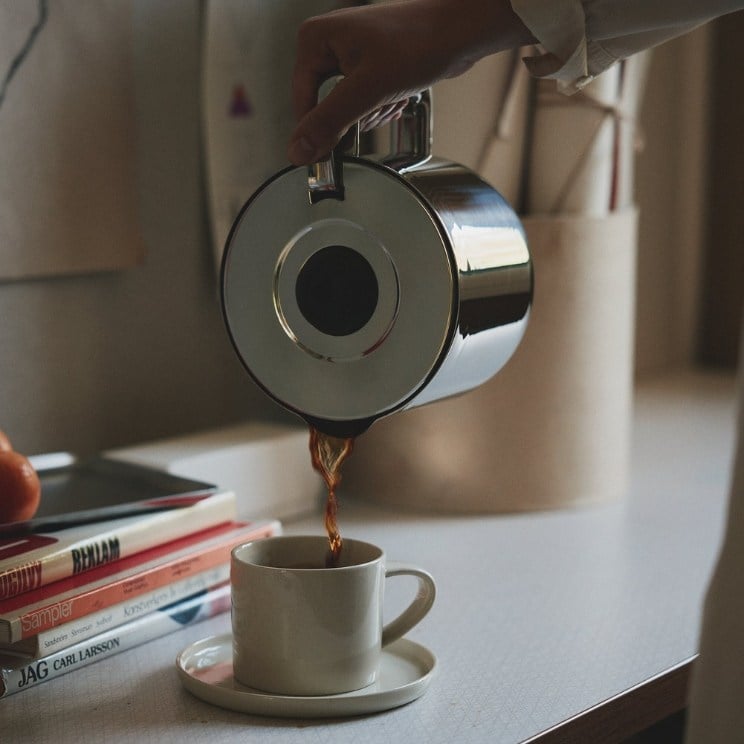 Jarra térmica Aarke: abraza el acero