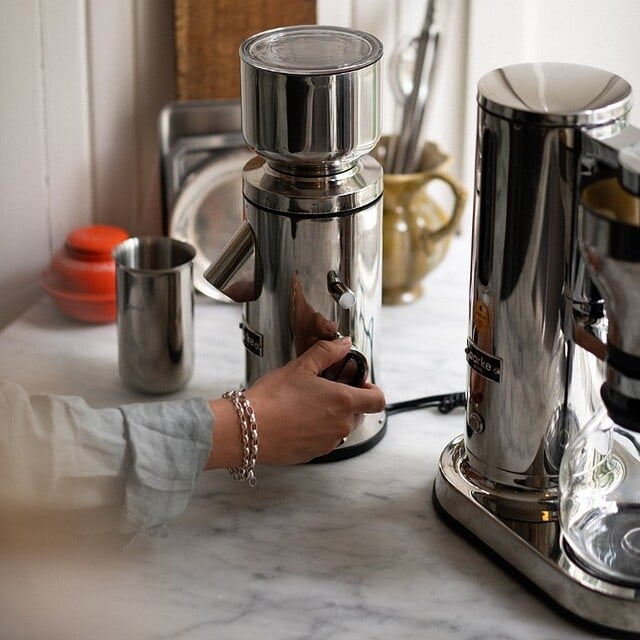 molinillo de café aarke