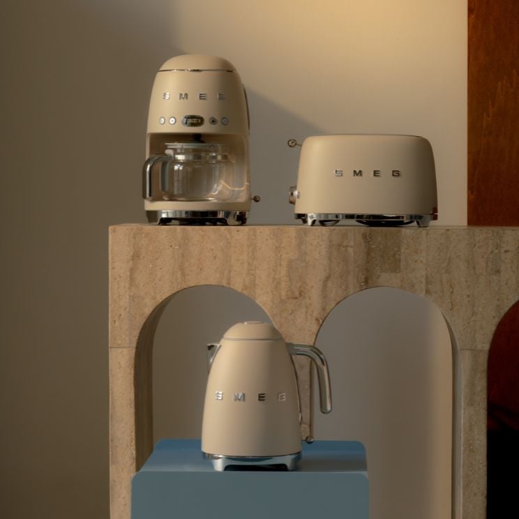 Urządzenia smeg w kolorze moonlight