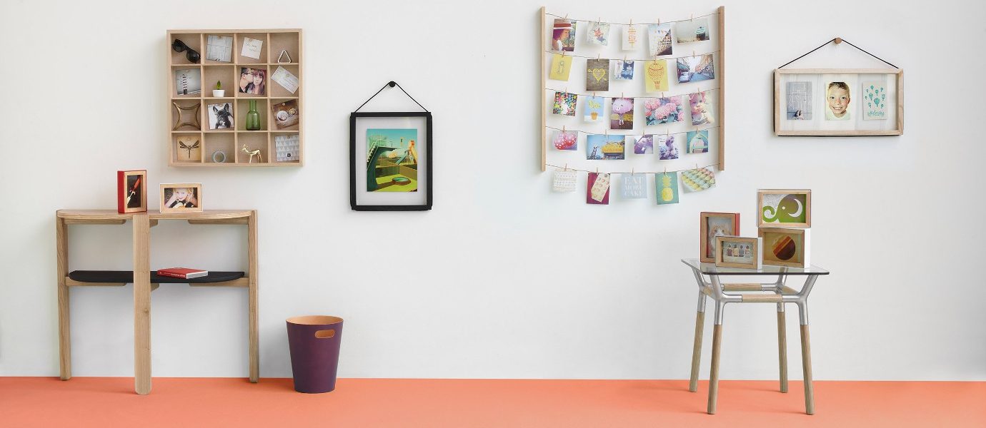 aranžman okvira za fotografije na zidu