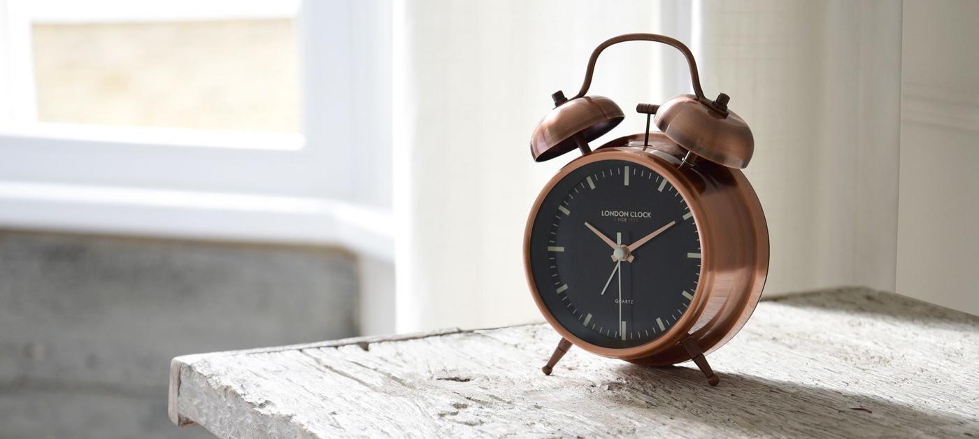 Blaze London Clock since 1922 budilica