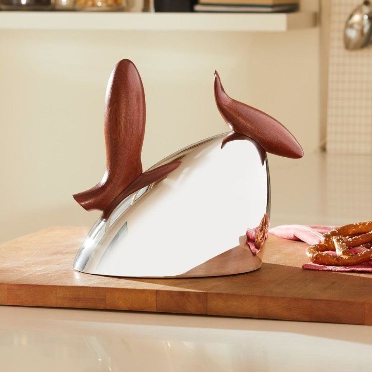 une bouilloire Alessi de forme inhabituelle