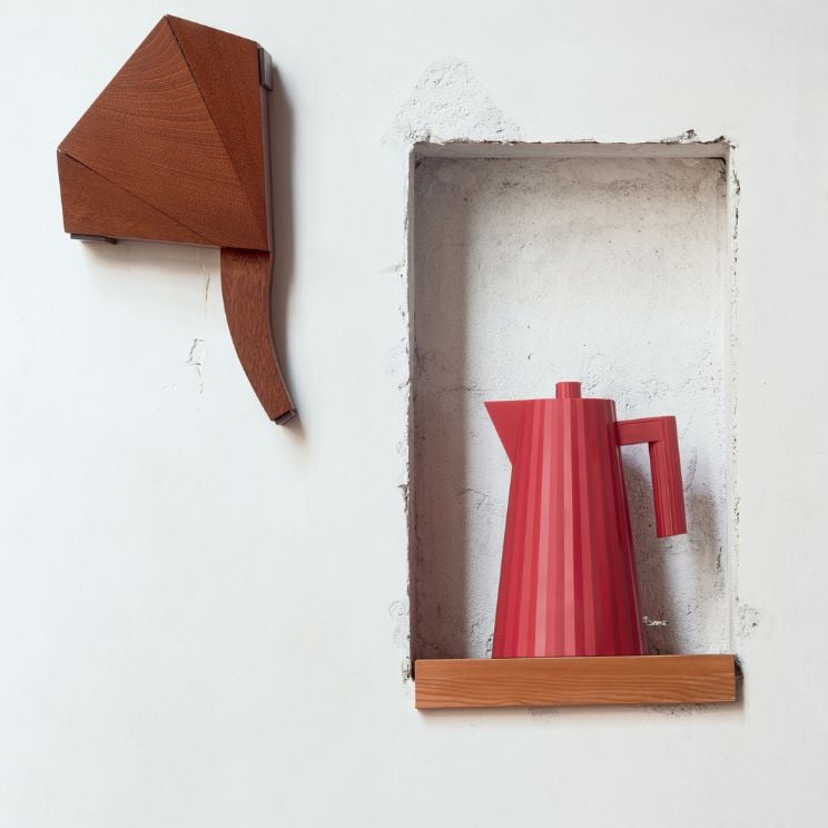 la bouilloire Alessi Plisse a été classée parmi les meilleures bouilloires électriques : classement 2026