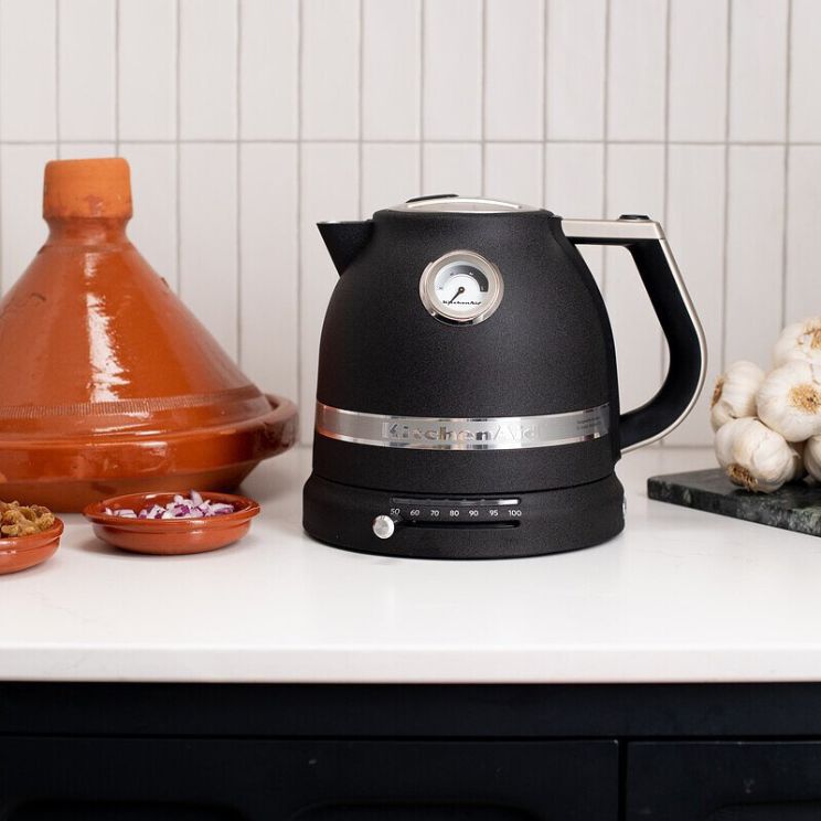 bouilloire KitchenAid Artisan noire - le choix parfait pour votre cuisine