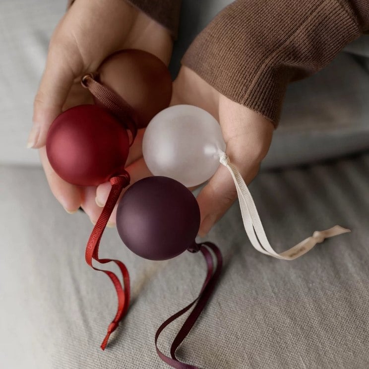 Decoraciones navideñas 2025: bolas Juhla de Blomus