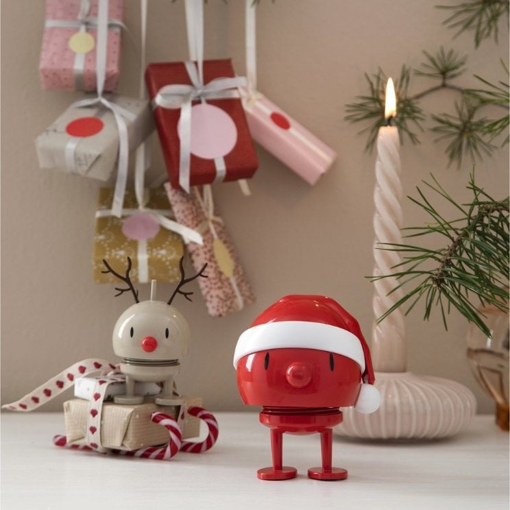 Decoraciones navideñas 2025: figura Hoptimist Xmas