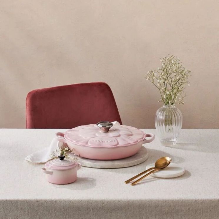 Fête des Mères : cocotte florale de Le Creuset