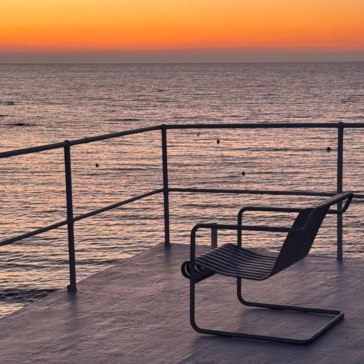 Palissade Loungesessel und Sonnenuntergang