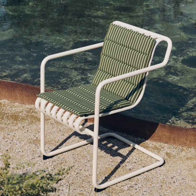 Palissade Loungesessel mit Kissen