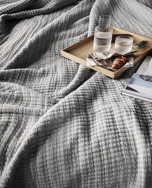 Ferm Living tapeta w linie