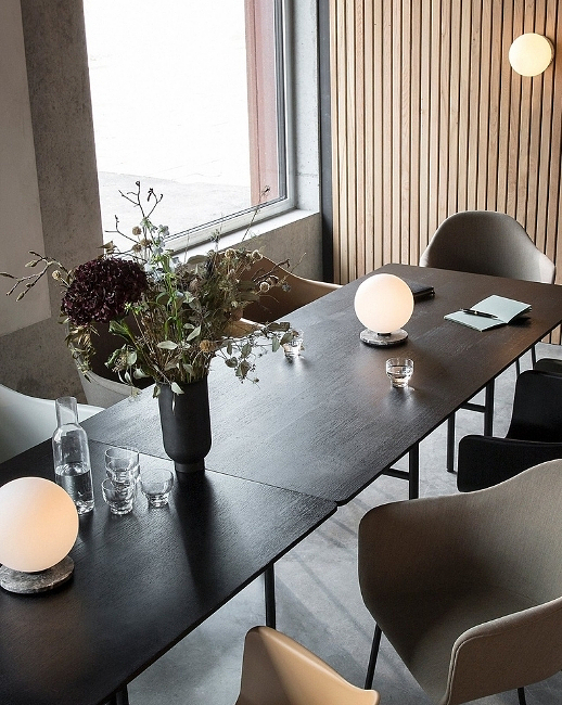 menu table lamp