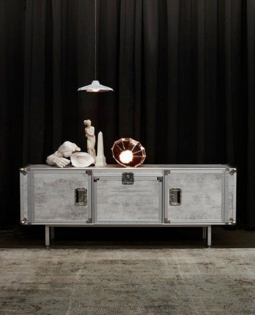 Foscarini viseća svjetiljka Patricia Urquiola, inspirirana oblikom ananasa ili pčelinje košnice. Prozirno sjenilo izrađeno je od poliranog PMMA plastike, što stvara svjetlucavi efekt i prekrasne refleksije svjetlosti. Ova svjetiljka je savršen dodatak modernim, minimalističkim ili glamuroznim interijerima. Svjetiljka je proizvod talijanskog brenda Foscarini. Dio je kolekcije Caboche. Patricia Urquiola je španjolska dizajnerica. Foscarini svjetiljka. Patricia Urquiola svjetiljka. Caboche svjetiljka. Caboche viseća svjetiljka. Foscarini kolekcija. Foscarini brend. Foscarini rasvjeta. Foscarini proizvodi. Foscarini trgovina. Foscarini online. Foscarini outlet. Rasprodaja Foscarini svjetiljki. Popust na Foscarini. Dizajnerska svjetiljka. Moderna viseća svjetiljka. Suvremena viseća svjetiljka. Jedinstvena rasvjeta. Rasvjeta za dnevni boravak. Rasvjeta za blagovaonicu. Rasvjeta za spavaću sobu. Rasvjeta za kuhinju. Dizajnerska rasvjeta. Talijanska rasvjeta. Foscarini dodaci. Foscarini sjenilo. Foscarini sjenilo. Rasprodaja Foscarini svjetiljki. Popust na Foscarini svjetiljke. Outlet Foscarini svjetiljke. Foscarini Caboche. Foscarini Caboche. Foscarini svjetiljka. Foscarini svjetiljka. Svjetiljke. Viseće svjetiljke. Foscarini svjetiljke. Foscarini svjetiljke. Foscarini svjetiljke. Foscarini svjetiljka. Foscarini svjetiljke. Foscarini svjetiljke. Foscarini svjetiljke. Foscarini svjetiljka. Foscarini svjetiljka. Foscarini svjetiljke. Foscarini svjetiljke. Foscarini svjetiljke. Foscarini svjetiljke. Foscarini svjetiljke. Foscarini svjetiljke. Foscarini svjetiljke. Foscarini svjetiljke. Foscarini svjetiljke. Foscarini svjetiljke. Foscarini svjetiljke. Foscarini svjetiljke. Foscarini svjetiljke. Foscarini svjetiljke. Foscarini svjetiljke. Foscarini svjetiljke. Foscarini svjetiljke. Foscarini svjetiljke. Foscarini svjetiljke. Foscarini svjetiljke. Foscarini svjetiljke. Foscarini svjetiljke. Foscarini svjetiljke. Foscarini svjetiljke. Foscarini svjetiljke. Foscarini svjetiljke. Foscarini svjetiljke. Foscarini svjetiljke. Foscarini svjetiljke. Foscarini svjetiljke. Foscarini svjetiljke. Foscarini svjetiljke. Foscarini svjetiljke. Foscarini svjetiljke. Foscarini svjetiljke. Foscarini svjetiljke. Foscarini svjetiljke. Foscarini svjetiljke. Foscarini svjetiljke. Foscarini svjetiljke. Foscarini svjetiljke. Foscarini svjetiljke. Foscarini svjetiljke. Foscarini svjetiljke. Foscarini svjetiljke. Foscarini svjetiljke. Foscarini svjetiljke. Foscarini svjetiljke. Foscarini svjetiljke. Foscarini svjetiljke. Foscarini svjetiljke. Foscarini svjetiljke. Foscarini svjetiljke. Foscarini svjetiljke. Foscarini svjetiljke. Foscarini svjetiljke. Foscarini svjetiljke. Foscarini svjetiljke. Foscarini svjetiljke. Foscarini svjetiljke. Foscarini svjetiljke. Foscarini svjetiljke. Foscarini svjetiljke. Foscarini svjetiljke. Foscarini svjetiljke. Foscarini svjetiljke. Foscarini svjetiljke. Foscarini svjetiljke. Foscarini svjetiljke. Foscarini svjetiljke. Foscarini svjetiljke. Foscarini svjetiljke. Foscarini svjetiljke. Foscarini svjetiljke. Foscarini svjetiljke. Foscarini svjetiljke. Foscarini svjetiljke. Foscarini svjetiljke. Foscarini svjetiljke. Foscarini svjetiljke. Foscarini svjetiljke. Foscarini svjetiljke. Foscarini svjetiljke. Foscarini svjetiljke. Foscarini svjetiljke. Foscarini svjetiljke. Foscarini svjetiljke. Foscarini svjetiljke. Foscarini svjetiljke. Foscarini svjetiljke. Foscarini svjetiljke. Foscarini svjetiljke. Foscarini svjetiljke. Foscarini svjetiljke. Foscarini svjetiljke. Foscarini svjetiljke. Foscarini svjetiljke. Foscarini svjetiljke. Foscarini svjetiljke. Foscarini svjetiljke. Foscarini svjetiljke. Foscarini svjetiljke. Foscarini svjetiljke. Foscarini svjetiljke. Foscarini svjetiljke. Foscarini svjetiljke. Foscarini svjetiljke. Foscarini svjetiljke. Foscarini svjetiljke. Foscarini svjetiljke. Foscarini svjetiljke. Foscarini svjetiljke. Foscarini svjetiljke. Foscarini svjetiljke. Foscarini svjetiljke. Foscarini svjetiljke. Foscarini svjetiljke. Foscarini svjetiljke. Foscarini svjetiljke. Foscarini svjetiljke. Foscarini svjetiljke. Foscarini svjetiljke. Foscarini svjetiljke. Foscarini svjetiljke. Foscarini svjetiljke. Foscarini svjetiljke. Foscarini svjetiljke. Foscarini svjetiljke. Foscarini svjetiljke. Foscarini svjetiljke. Foscarini svjetiljke. Foscarini svjetiljke. Foscarini svjetiljke. Foscarini svjetiljke. Foscarini svjetiljke. Foscarini svjetiljke. Foscarini svjetiljke. Foscarini svjetiljke. Foscarini svjetiljke. Foscarini svjetiljke. Foscarini svjetiljke. Foscarini svjetiljke. Foscarini svjetiljke. Foscarini svjetiljke. Foscarini svjetiljke. Foscarini svjetiljke. Foscarini svjetiljke. Foscarini svjetiljke. Foscarini svjetiljke. Foscarini svjetiljke. Foscarini svjetiljke. Foscarini svjetiljke. Foscarini svjetiljke. Foscarini svjetiljke. Foscarini svjetiljke. Foscarini svjetiljke. Foscarini svjetiljke. Foscarini svjetiljke. Foscarini svjetiljke. Foscarini svjetiljke. Foscarini svjetiljke. Foscarini svjetiljke. Foscarini svjetiljke. Foscarini svjetiljke. Foscarini svjetiljke. Foscarini svjetiljke. Foscarini svjetiljke. Foscarini svjetiljke. Foscarini svjetiljke. Foscarini svjetiljke. Foscarini svjetiljke. Foscarini svjetiljke. Foscarini svjetiljke. Foscarini svjetiljke. Foscarini svjetiljke. Foscarini svjetiljke. Foscarini svjetiljke. Foscarini svjetiljke. Foscarini svjetiljke. Foscarini svjetiljke. Foscarini svjetiljke. Foscarini svjetiljke. Foscarini svjetiljke. Foscarini svjetiljke. Foscarini svjetiljke. Foscarini svjetiljke. Foscarini svjetiljke. Foscarini svjetiljke. Foscarini svjetiljke. Foscarini svjetiljke. Foscarini svjetiljke. Foscarini svjetiljke. Foscarini svjetiljke. Foscarini svjetiljke. Foscarini svjetiljke. Foscarini svjetiljke. Foscarini svjetiljke. Foscarini svjetiljke. Foscarini svjetiljke. Foscarini svjetiljke. Foscarini svjetiljke. Foscarini svjetiljke. Foscarini svjetiljke. Foscarini svjetiljke. Foscarini svjetiljke. Foscarini svjetiljke. Foscarini svjetiljke. Foscarini svjetiljke. Foscarini svjetiljke. Foscarini svjetiljke. Foscarini svjetiljke. Foscarini svjetiljke. Foscarini svjetiljke. Foscarini svjetiljke. Foscarini svjetiljke. Foscarini svjetiljke. Foscarini svjetiljke. Foscarini svjetiljke. Foscarini svjetiljke. Foscarini svjetiljke. Foscarini svjetiljke. Foscarini svjetiljke. Foscarini svjetiljke. Foscarini svjetiljke. Foscarini svjetiljke. Foscarini svjetiljke. Foscarini svjetiljke. Foscarini svjetiljke. Foscarini svjetiljke. Foscarini svjetiljke. Foscarini svjetiljke. Foscarini svjetiljke. Foscarini svjetiljke. Foscarini svjetiljke. Foscarini svjetiljke. Foscarini svjetiljke. Foscarini svjetiljke. Foscarini svjetiljke. Foscarini svjetiljke. Foscarini svjetiljke. Foscarini svjetiljke. Foscarini svjetiljke. Foscarini svjetiljke. Foscarini svjetiljke. Foscarini svjetiljke. Foscarini svjetiljke. Foscarini svjetiljke. Foscarini svjetiljke. Foscarini svjetiljke. Foscarini svjetiljke. Foscarini svjetiljke. Foscarini svjetiljke. Foscarini svjetiljke. Foscarini svjetiljke. Foscarini svjetiljke. Foscarini svjetiljke. Foscarini svjetiljke. Foscarini svjetiljke. Foscarini svjetiljke. Foscarini svjetiljke. Foscarini svjetiljke. Foscarini svjetiljke. Foscarini svjetiljke. Foscarini svjetiljke. Foscarini svjetiljke. Foscarini svjetiljke. Foscarini svjetiljke. Foscarini svjetiljke. Foscarini svjetiljke. Foscarini svjetiljke. Foscarini svjetiljke. Foscarini svjetiljke. Foscarini svjetiljke. Foscarini svjetiljke. Foscarini svjetiljke. Foscarini svjetiljke. Foscarini svjetiljke. Foscarini svjetiljke. Foscarini svjetiljke. Foscarini svjetiljke. Foscarini svjetiljke. Foscarini svjetiljke. Foscarini svjetiljke. Foscarini svjetiljke. Foscarini svjetiljke. Foscarini svjetiljke. Foscarini svjetiljke. Foscarini svjetiljke. Foscarini svjetiljke. Foscarini svjetiljke. Foscarini svjetiljke. Foscarini svjetiljke. Foscarini svjetiljke. Foscarini svjetiljke. Foscarini svjetiljke. Foscarini svjetiljke. Foscarini svjetiljke. Foscarini svjetiljke. Foscarini svjetiljke. Foscarini svjetiljke. Foscarini svjetiljke. Foscarini svjetiljke. Foscarini svjetiljke. Foscarini svjetiljke. Foscarini svjetiljke. Foscarini svjetiljke. Foscarini svjetiljke. Foscarini svjetiljke. Foscarini svjetiljke. Foscarini svjetiljke. Foscarini svjetiljke. Foscarini svjetiljke. Foscarini svjetiljke. Foscarini svjetiljke. Foscarini svjetiljke. Foscarini svjetiljke. Foscarini svjetiljke. Foscarini svjetiljke. Foscarini svjetiljke. Foscarini svjetiljke. Foscarini svjetiljke. Foscarini svjetiljke. Foscarini svjetiljke. Foscarini svjetiljke. Foscarini svjetiljke. Foscarini svjetiljke. Foscarini svjetiljke. Foscarini svjetiljke. Foscarini svjetiljke. Foscarini svjetiljke. Foscarini svjetiljke. Foscarini svjetiljke. Foscarini svjetiljke. Foscarini svjetiljke. Foscarini svjetiljke. Foscarini svjetiljke. Foscarini svjetiljke. Foscarini svjetiljke. Foscarini svjetiljke. Foscarini svjetiljke. Foscarini svjetiljke. Foscarini svjetiljke. Foscarini svjetiljke. Foscarini svjetiljke. Foscarini svjetiljke. Foscarini svjetiljke. Foscarini svjetiljke. Foscarini svjetiljke. Foscarini svjetiljke. Foscarini svjetiljke. Foscarini svjetiljke. Foscarini svjetiljke. Foscarini svjetiljke. Foscarini svjetiljke. Foscarini svjetiljke. Foscarini svjetiljke. Foscarini svjetiljke. Foscarini svjetiljke. Foscarini svjetiljke. Foscarini svjetiljke. Foscarini svjetiljke. Foscarini svjetiljke. Foscarini svjetiljke. Foscarini svjetiljke. Foscarini svjetiljke. Foscarini svjetiljke. Foscarini svjetiljke. Foscarini svjetiljke. Foscarini svjetiljke. Foscarini svjetiljke. Foscarini svjetiljke. Foscarini svjetiljke. Foscarini svjetiljke. Foscarini svjetiljke. Foscarini svjetiljke. Foscarini svjetiljke. Foscarini svjetiljke. Foscarini svjetiljke. Foscarini svjetiljke. Foscarini svjetiljke. Foscarini svjetiljke. Foscarini svjetiljke. Foscarini svjetiljke. Foscarini svjetiljka Caboche od Patii Urquioli jest inspirowana klejnotem, a jej przezroczyste sjenilo izrađeno je od poliranog PMMA, koje stvara b