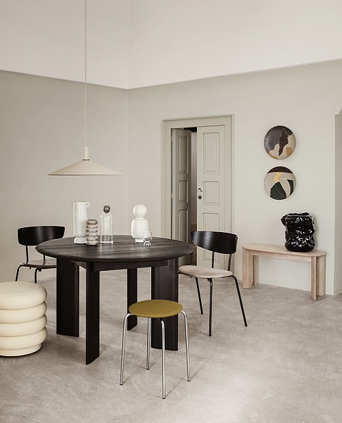 Banc naturel Bevel ", une option de siège polyvalente et élégante pour votre maison. Fabriqué avec qualité et conçu pour le confort, il s'intègre parfaitement dans différents styles d'intérieur. Sublimez votre espace de vie avec cette belle pièce de FormAdore. Banc Naturel Bevel. Siège en bois élégant. Décoration intérieure moderne. Pièce de mobilier polyvalente. Confortable et élégant. Finition bois naturel. Design scandinave. Esthétique minimaliste. Artisanat durable. Meubles FormAdore. Banc de salon. Banc de salle à manger. Siège de couloir. Accent de chambre. Banc multifonctionnel. Matériaux de haute qualité. Style contemporain. Amélioration de l'intérieur de la maison. Chic et pratique. Facile à intégrer. Design intemporel. Choix durable. Élégance fonctionnelle. Collection Bevel. Achetez FormAdore. Banc naturel Bevel ", un mélange exquis de simplicité et de sophistication, parfait pour embellir n'importe quelle pièce. Son grain de bois naturel et ses lignes épurées offrent une esthétique rafraîchissante tout en offrant une solution de siège pratique. Découvrez la beauté du design naturel chez FormAdore. Banc Naturel Bevel. Banc en bois minimaliste. Siège élégant pour la maison. Intérieur scandinave. Pièce d'appoint polyvalente. Meubles en bois durables. Design moderne. Banc confortable. Décoration de couloir. Style de salle à manger. Meubles de chambre. Ajout à l'espace de vie. Qualité FormAdore. Attrait artisanal. Option écologique. Fonctionnel et chic. Esthétique légère. Décor contemporain. Design de maison. Collection Bevel chez FormAdore. Banc naturel Bevel ", un témoignage d'élégance discrète et d'un savoir-faire supérieur. Ce banc polyvalent, avec son design épuré et sa finition naturelle chaleureuse, offre une solution de siège charmante et pratique pour tout intérieur contemporain ou classique. Trouvez votre banc parfait chez FormAdore. Banc Naturel Bevel. Banc en bois élégant. Siège minimaliste. Meubles d'intérieur modernes. Décoration intérieure polyvalente. Inspiré du style scandinave. Bois durable. Accent fonctionnel. Banc de couloir, salle à manger, chambre. Le meilleur de FormAdore. Artisanat de qualité. Design intemporel. Durable. Confort et style. Collection Bevel. Achetez maintenant.