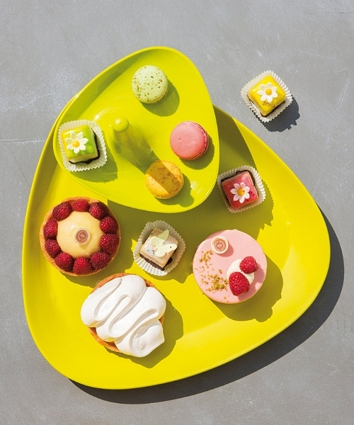 pantone 2021 žuti pladanj