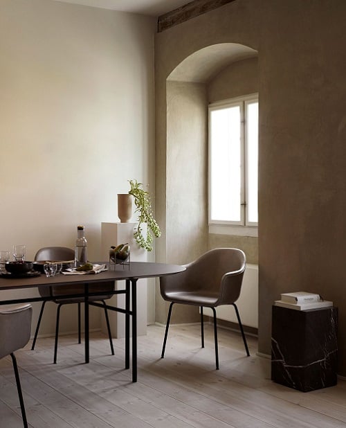 Ovalni stol Snaregade