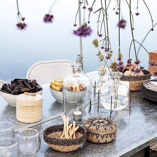 staklena vaza u obliku kugle