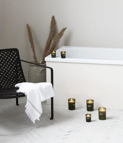 opuštanje u kupaonici kada