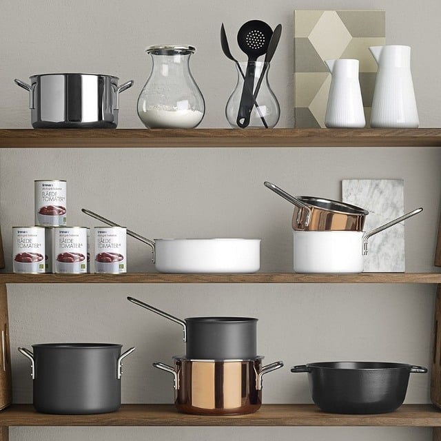 casseroles sur la planche