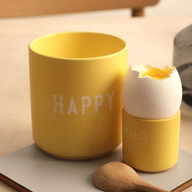 Hueveras Design Letters