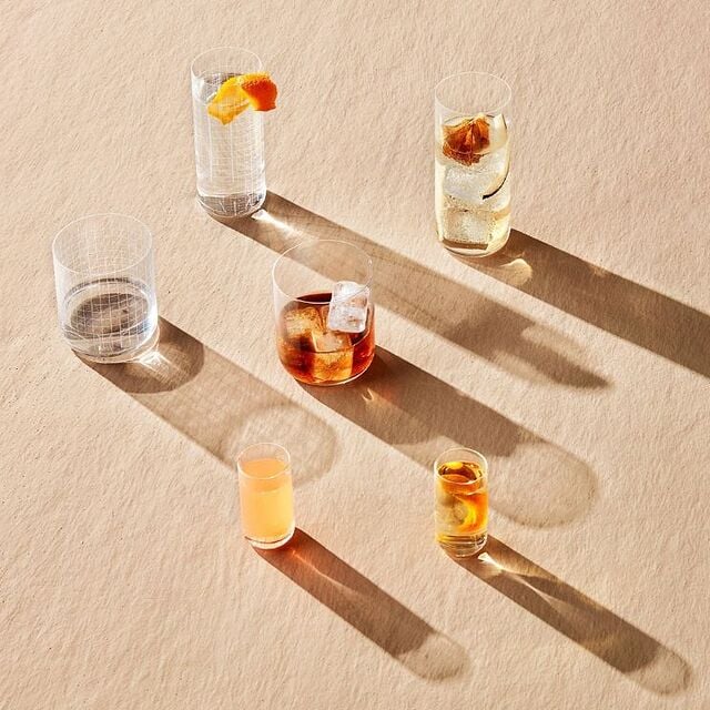 vasos para una fiesta en el jardín