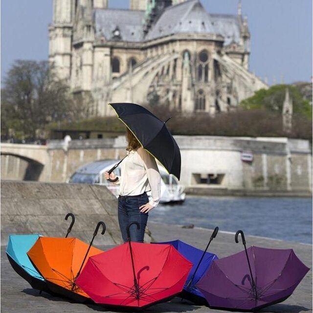 parapluies colorés