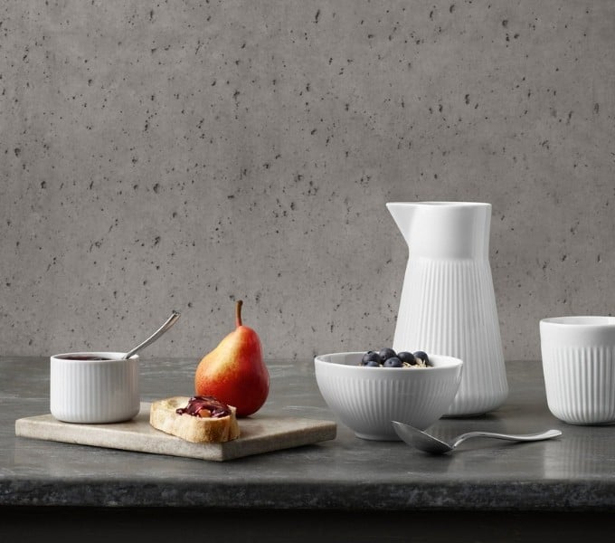 λευκή σύνθεση