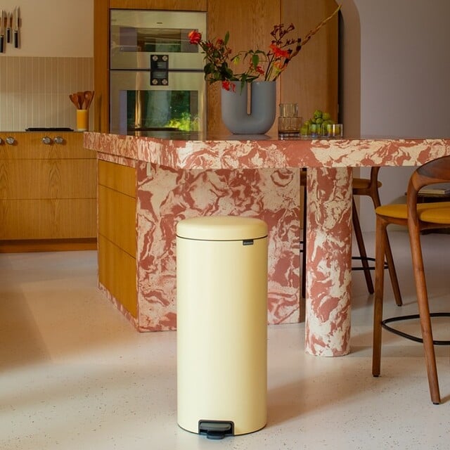 καλάθι με λεμόνια