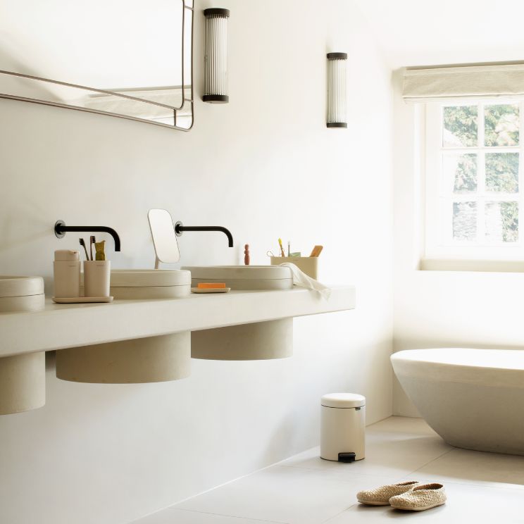 el cubo no tiene por qué estropear la estética del interior