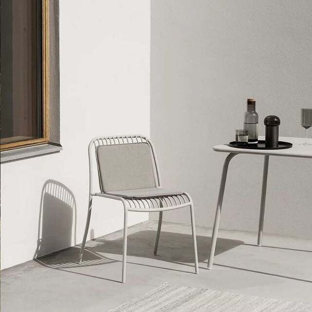 Silla Blomus