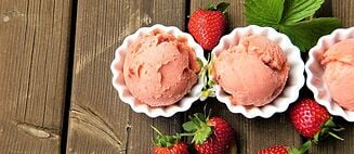 sladoled od jagoda ljetni praznici