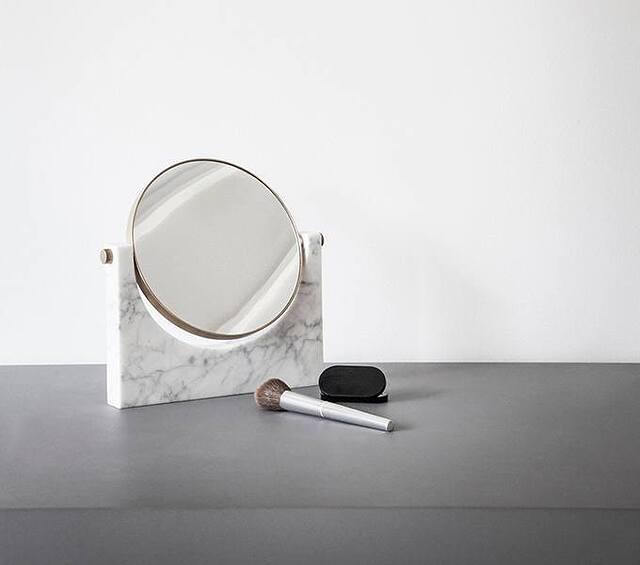 povećavajuće ogledalo za šminkanje