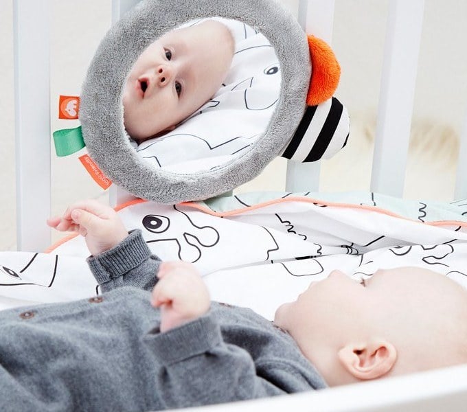 ogledalo u mekanom okviru Done by Deer