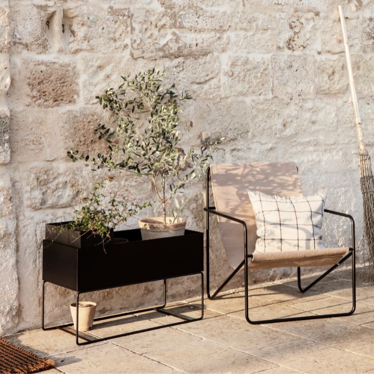 έπιπλα κήπου από την Ferm Living