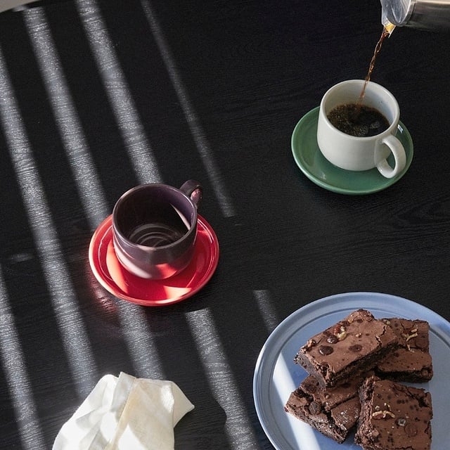 modelo amare: taza de café