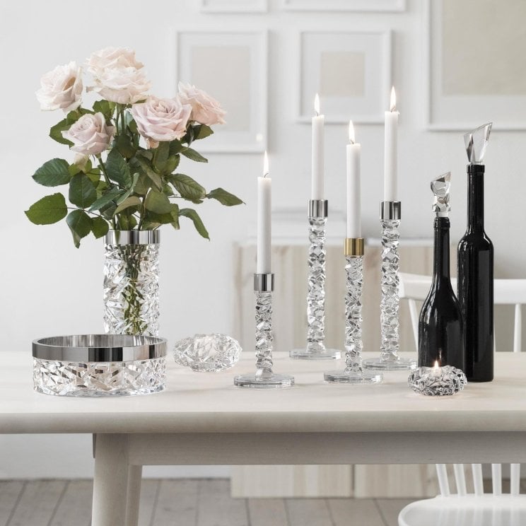 Orrefors x Navidad 2025: candelabro de cristal
