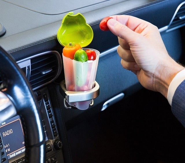 δοχείο σνακ για αυτοκίνητο