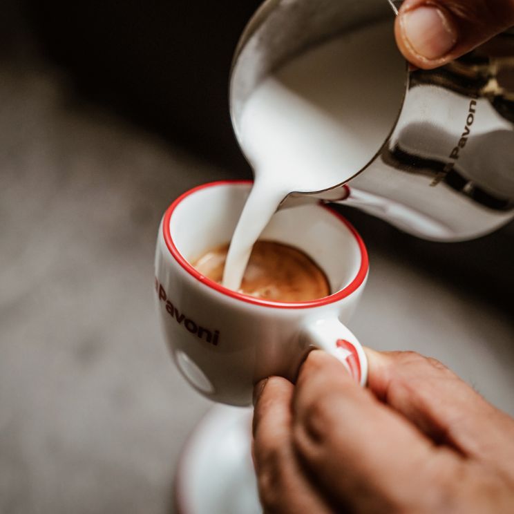l'espresso mattutino è il tuo piccolo rituale