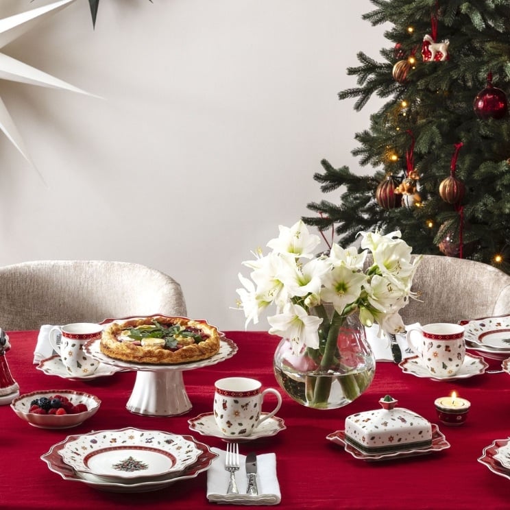 propuesta de V&B: arreglo de mesa de Navidad 2025