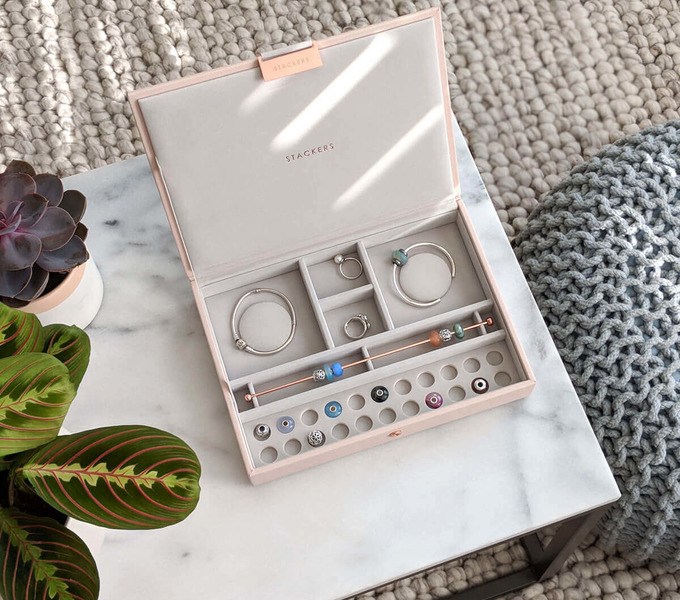 Kutija za privjeske Classic Stackers s poklopcem, svijetloružičasta