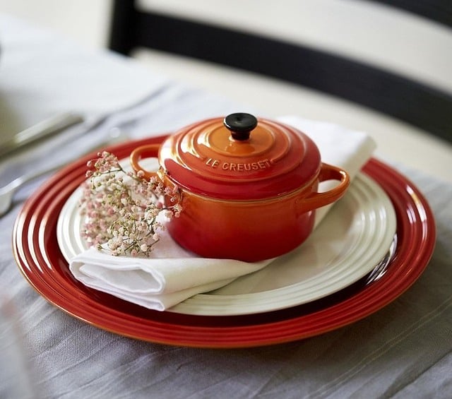 πετσέτα σε πιάτο