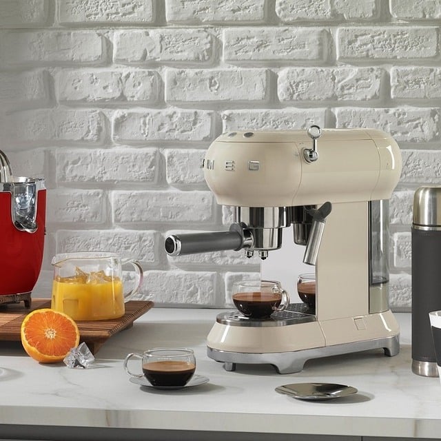 máquina de espresso smeg