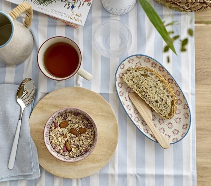 πρωινό στο τραπέζι bloomingville