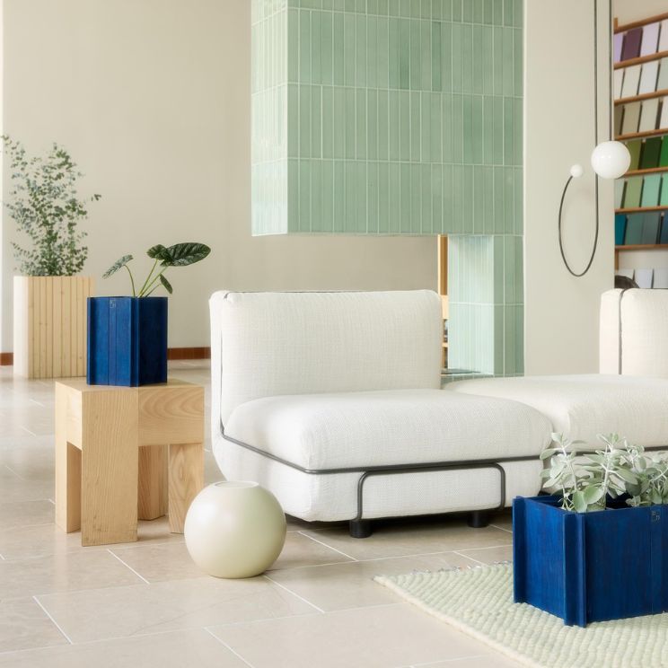 maceta auto-regante squarely