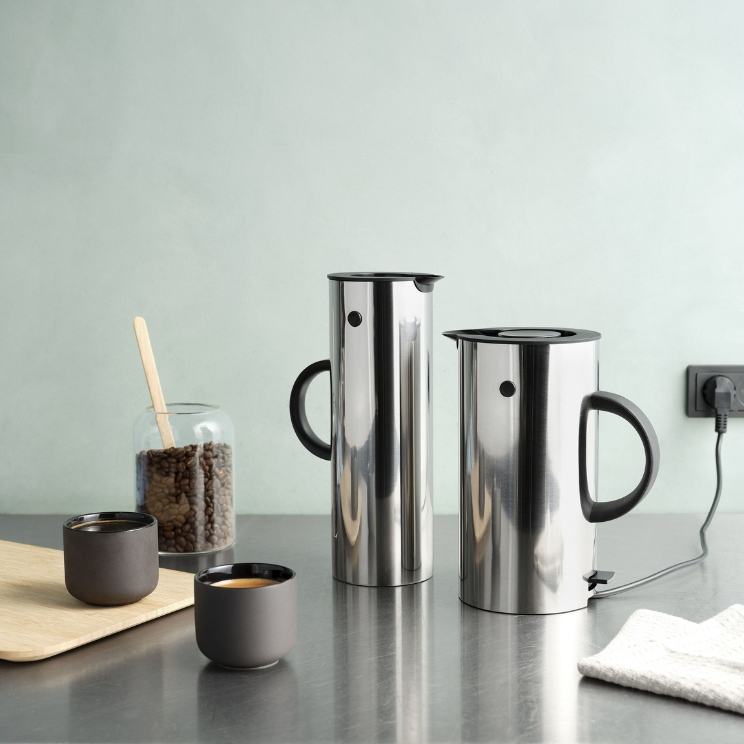 Hervidor eléctrico Stelton: abraza el acero