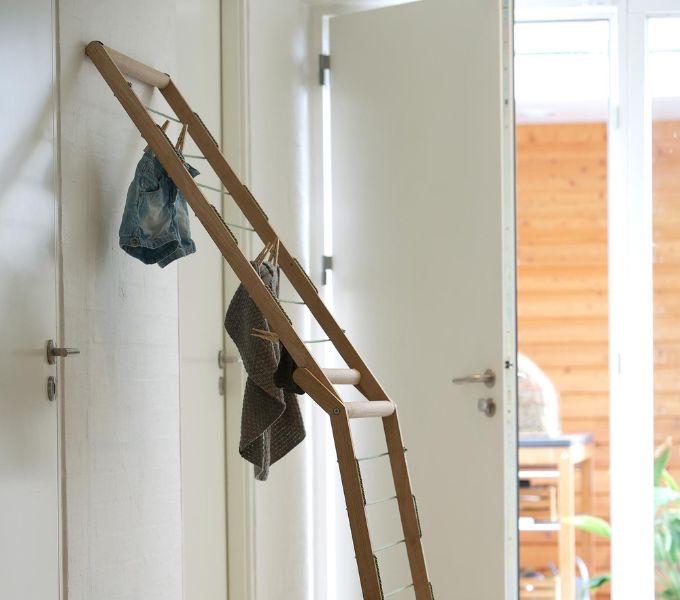 zložljivo stojalo za sušenje perila