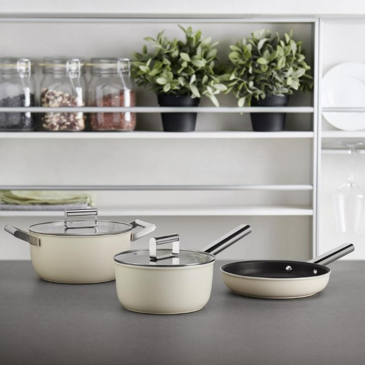 cocina navideña 2025: Cacerola Smeg