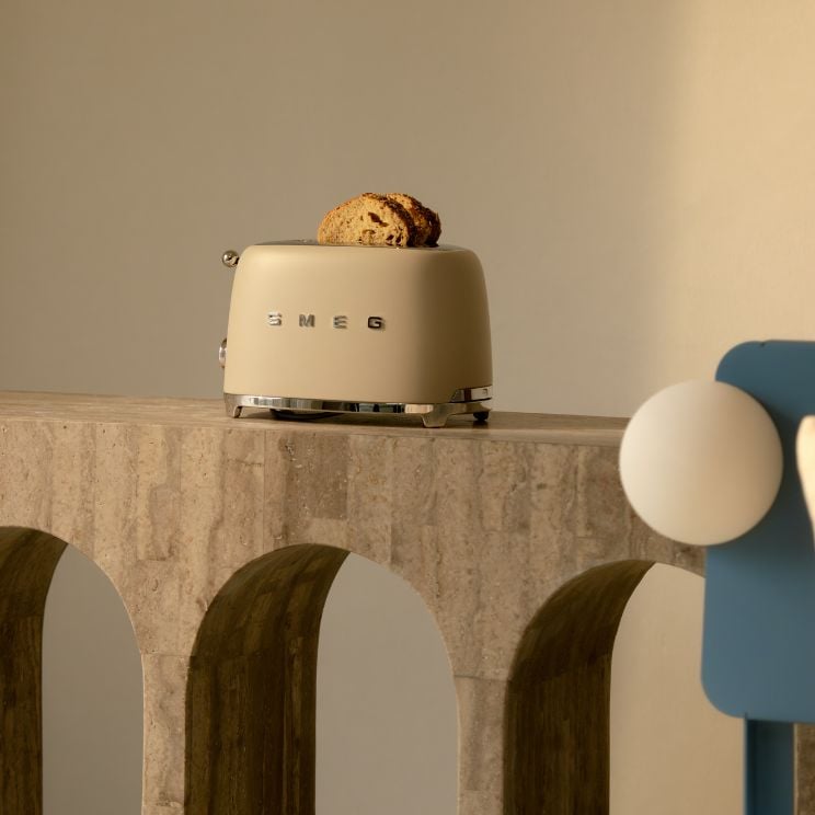 Toster Smeg Moonlight
