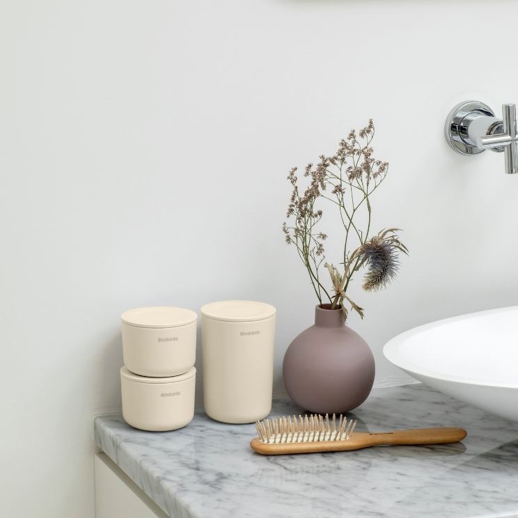 organized bathroom with ReNew series