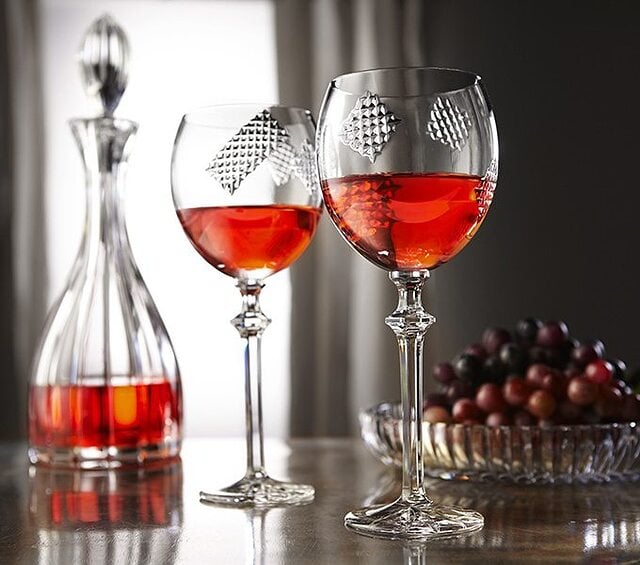 καράφα κρασιού ποτήρια